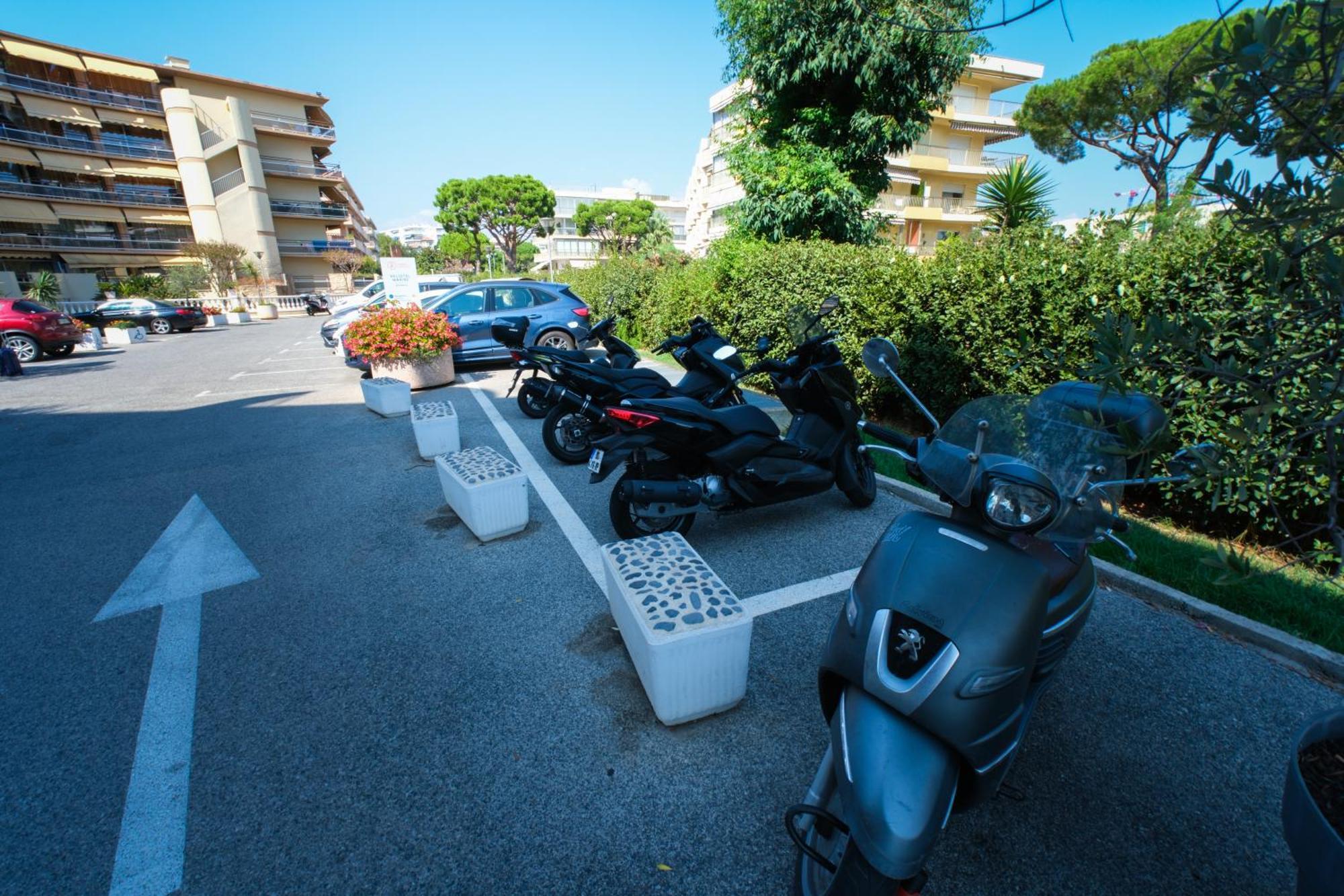 Villa Bono Jacuzzi & Spa Saint-Laurent-du-Var Εξωτερικό φωτογραφία
