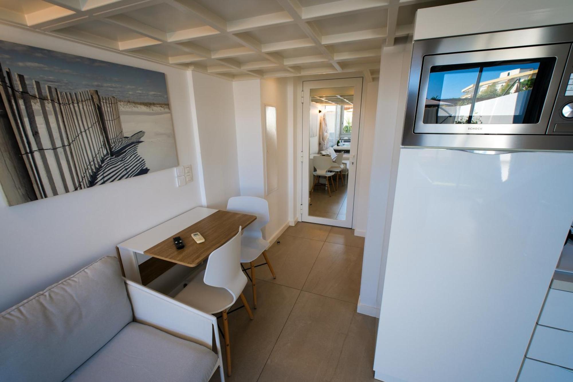 Villa Bono Jacuzzi & Spa Saint-Laurent-du-Var Εξωτερικό φωτογραφία
