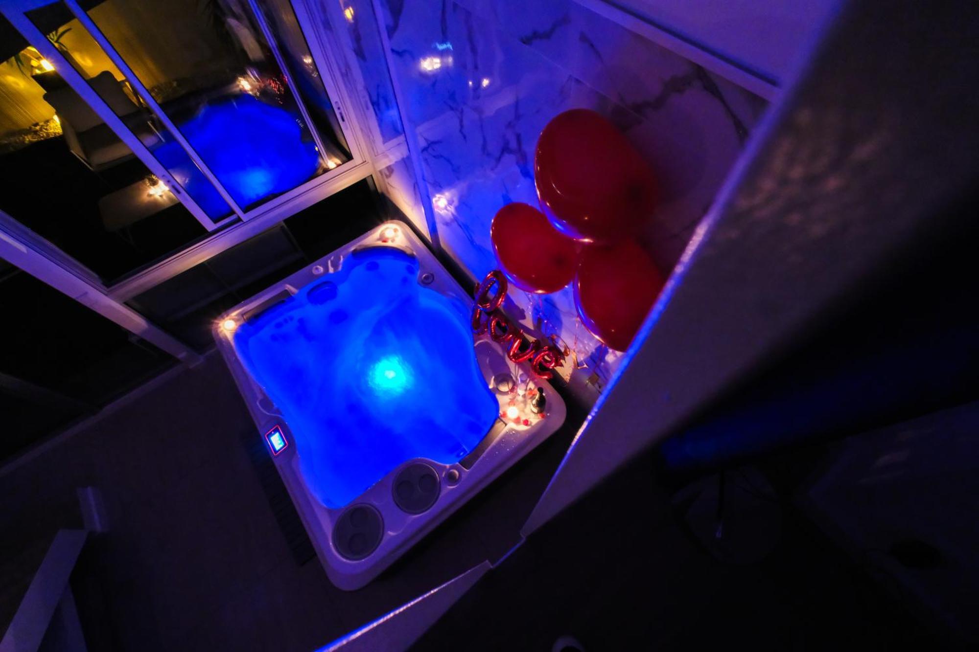 Villa Bono Jacuzzi & Spa Saint-Laurent-du-Var Εξωτερικό φωτογραφία